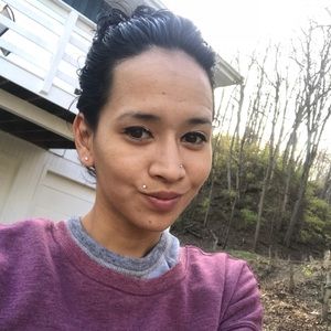 Meet your Posher, Miriam